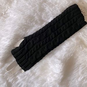 Arm and hand warmer knit style gloves